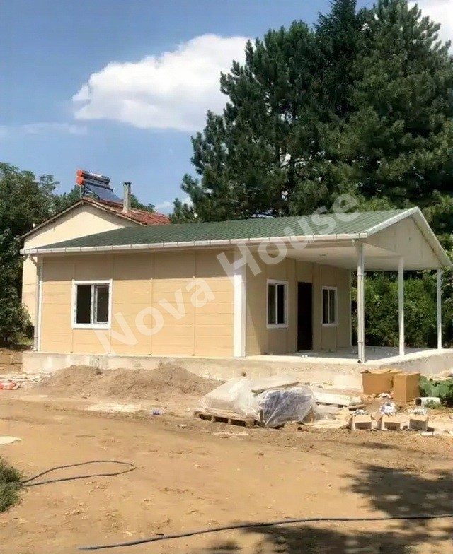 Case gata făcute